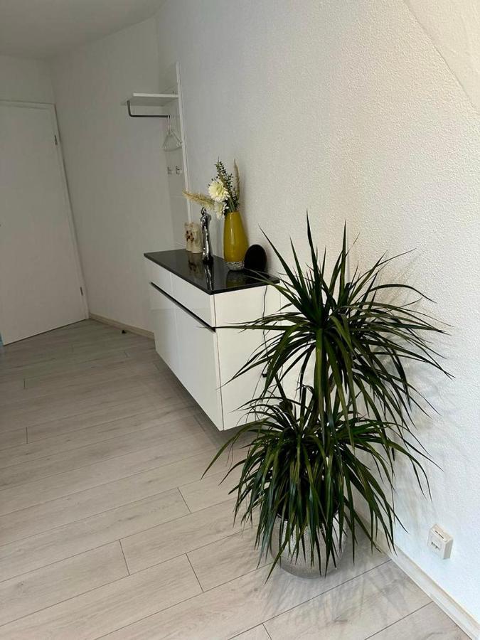 Flexible, Schoene Und Gut Aussehende Feriensuite Reutlingen Extérieur photo